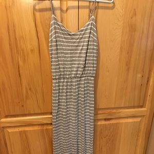 Gap adjustable strap maxi dress